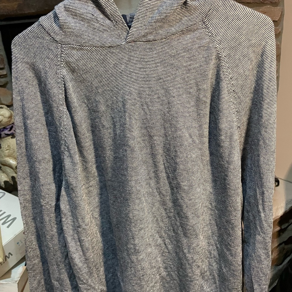 Banana Republic Black and White Knit Top